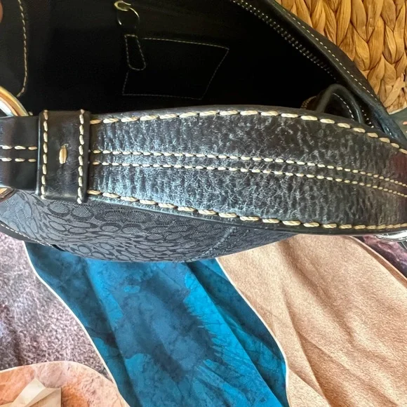 COACH women purse - Picture 12 of 12